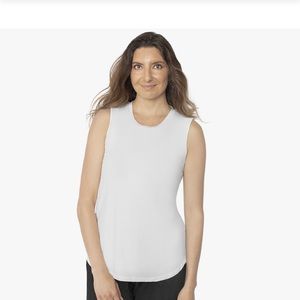 Kindred Bravely nursing tops lot of 2